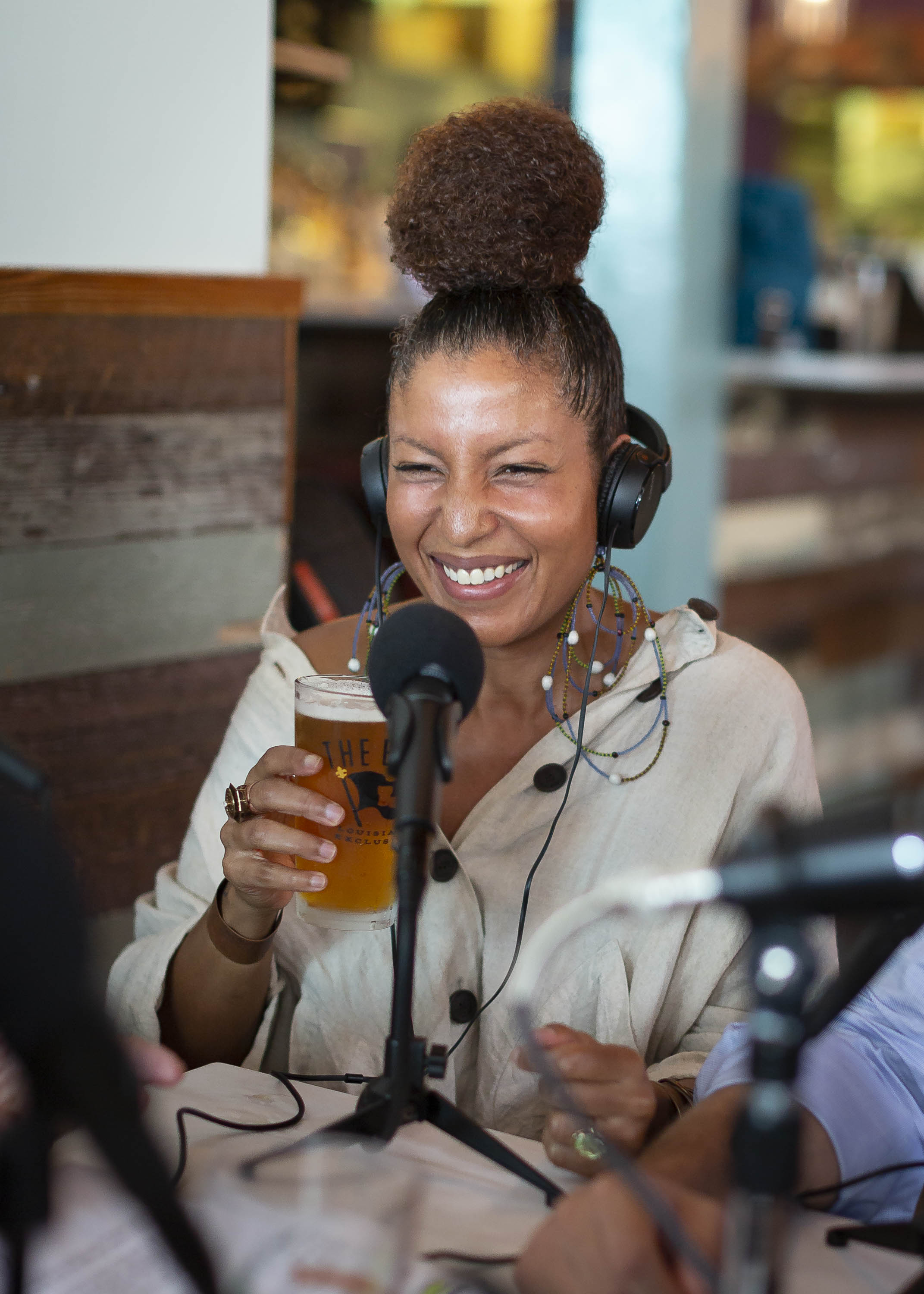 Cecelia Fernandes Cecelia Fernandes