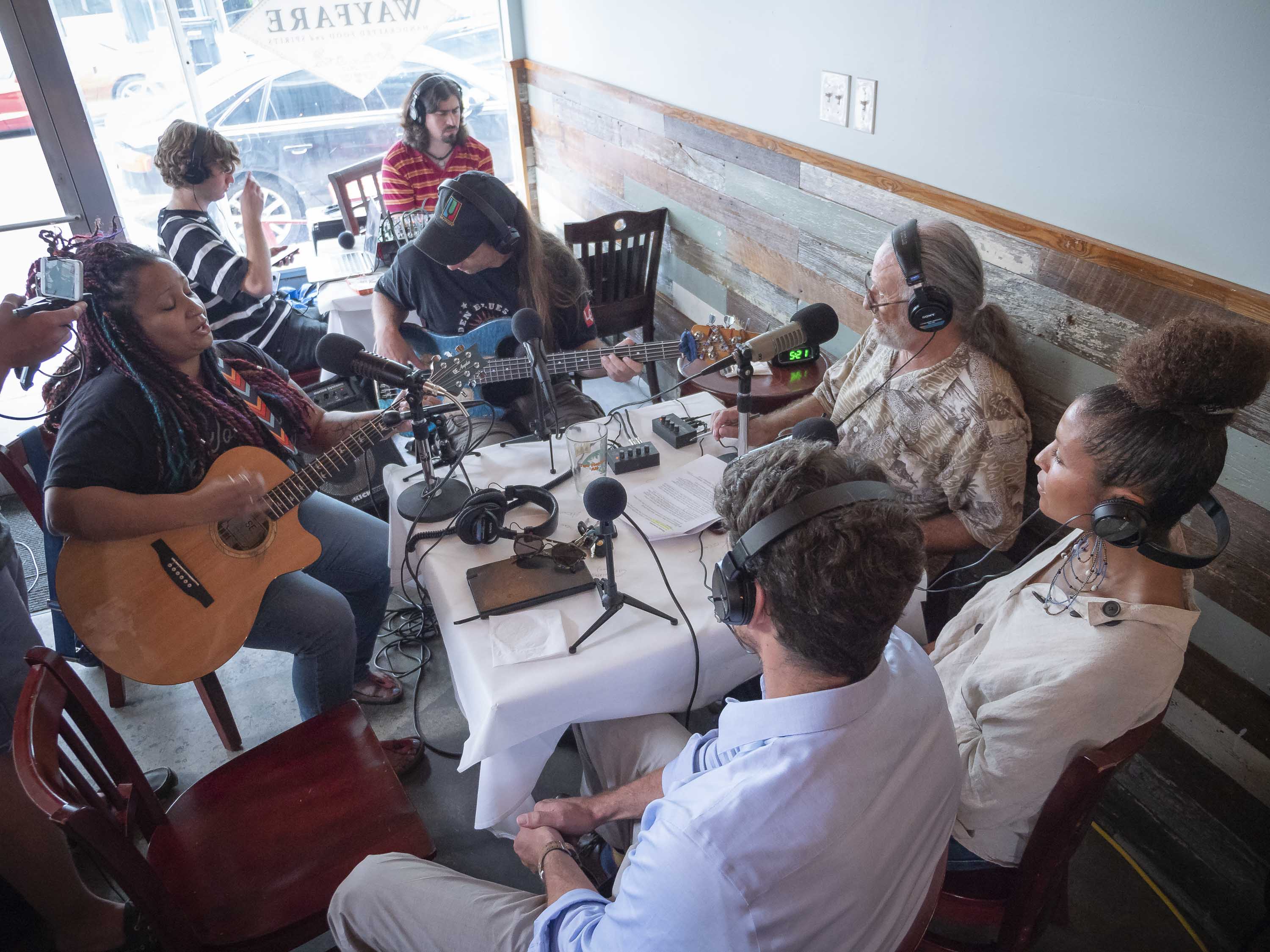 Gardez Donc! Gardez Donc!